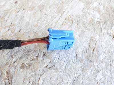 Mercedes Blue 6 Pole 4 Wire Connector 04854596284